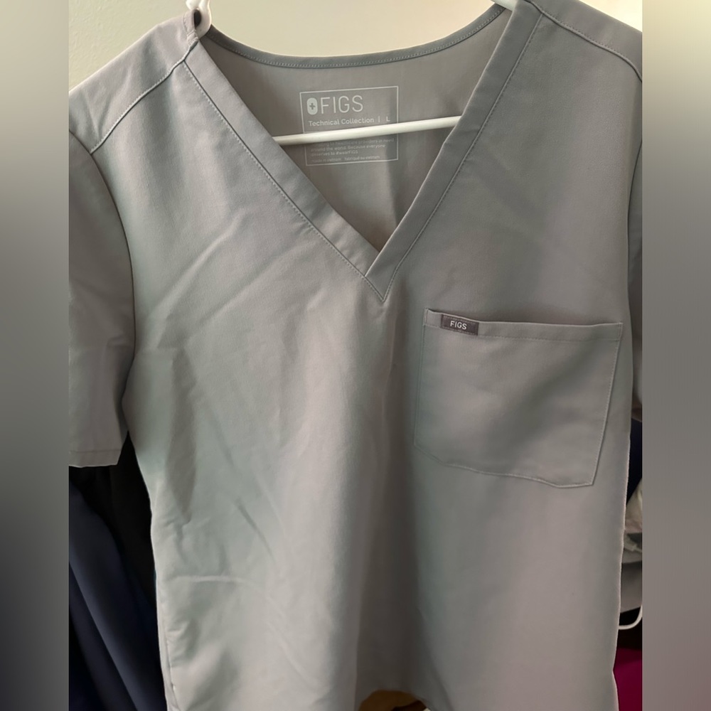 Figs Catarina Scrub TopCement L Gem